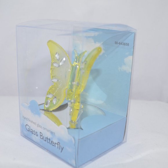Decorative Glass Figurine Butterfly! - Picture 7 of 16
